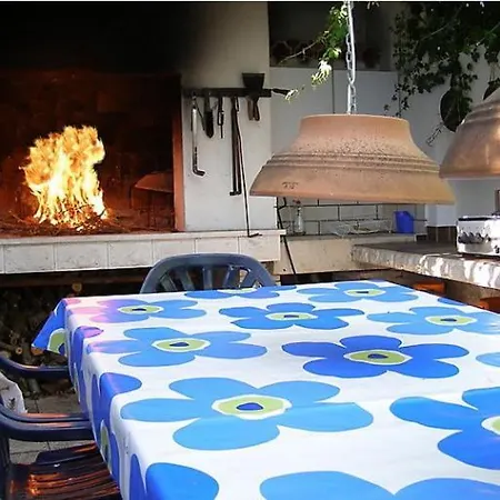Pinia Apartment Okrug Gornji